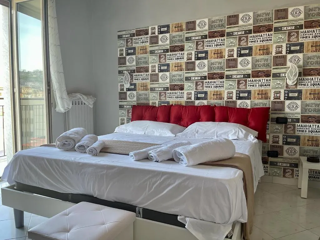Lory'S House Naples Apartamento